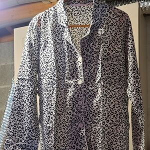 VICTORIAS SECRET Leopard Print Pajama Short Set.